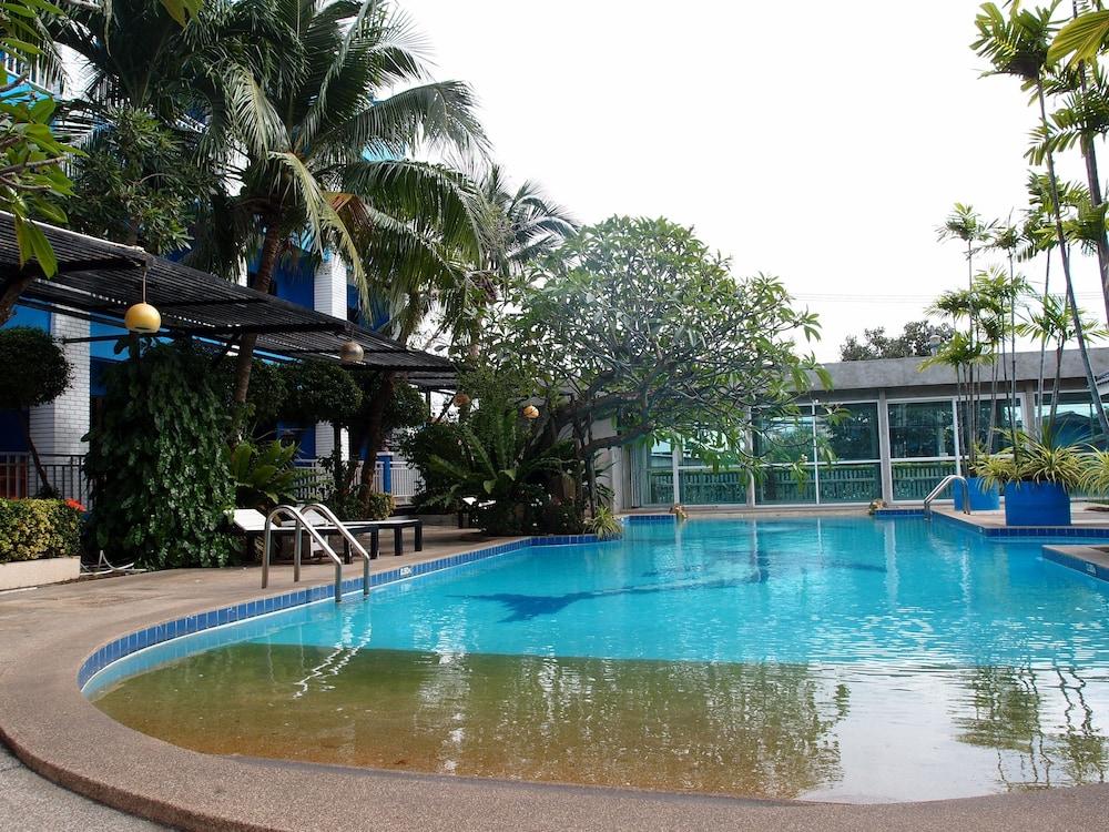 Blue Garden Resort Pattaya Pantai Jomtien Luaran gambar